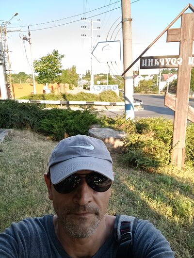  ,   Alex, 46 ,   ,   , c 