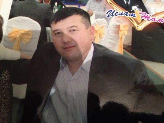  ,   Marat, 44 ,   