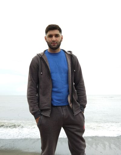  ,   Sam, 35 ,   ,   