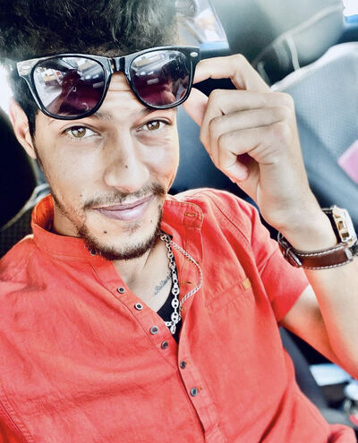  ,   Akram, 28 ,   ,   