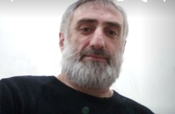  ,   Ysuf, 42 ,   ,   