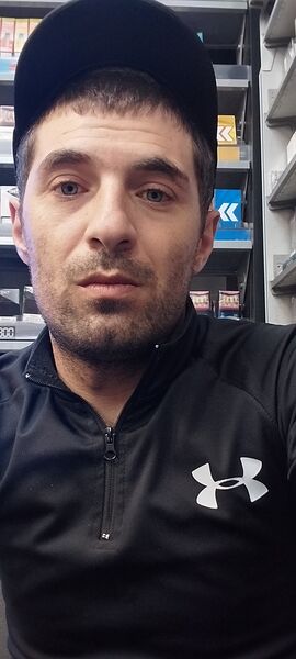  ,   Hovo, 30 ,   ,   