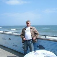  16703229  Ivan, 74 ,    