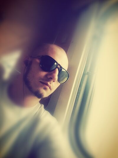  ,   Vitalik, 30 ,   