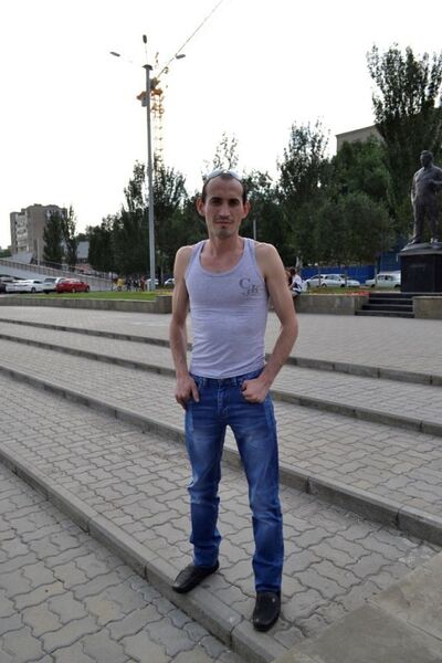  --,   , 42 ,   