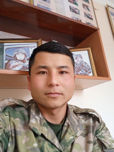  ,   Aslanbek, 27 ,   ,   