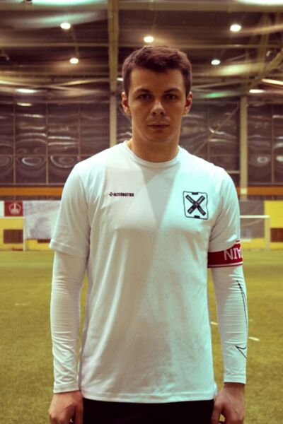  ,   VLAD, 28 ,   ,   