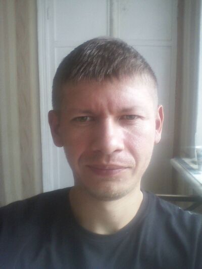  ,   Ruslan, 37 ,   ,   , c 