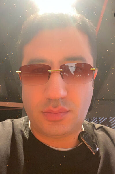  ,   Hakan, 46 ,   ,   
