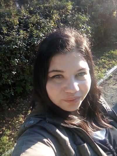  ,   Lilia, 27 ,   ,   , c 