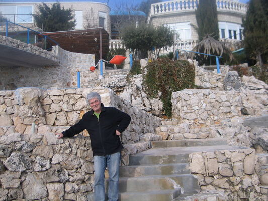  ,   Zoran, 63 ,   ,   , c 