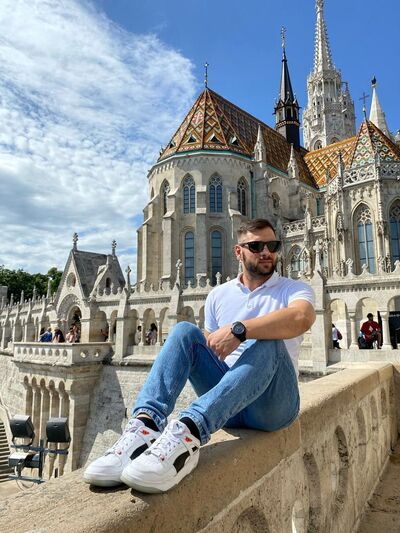  Praha,   , 33 ,   ,   