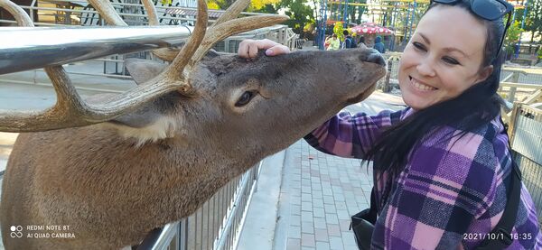  ,   Anyuta, 35 ,  