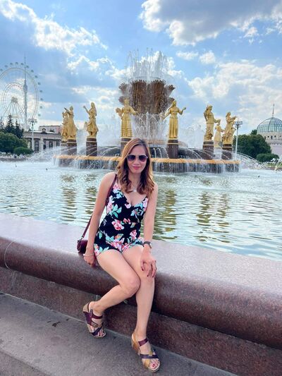  ,   Melody, 40 ,   ,   