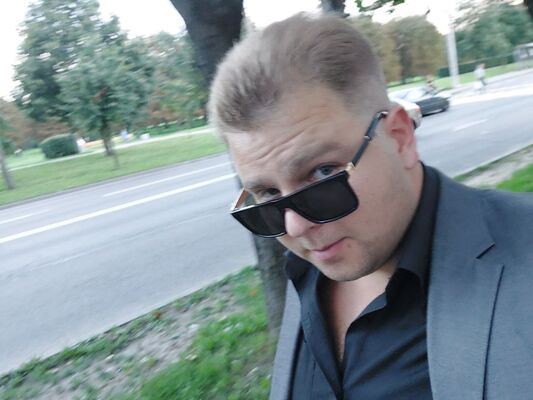  ,   Artur, 34 ,   ,   , 