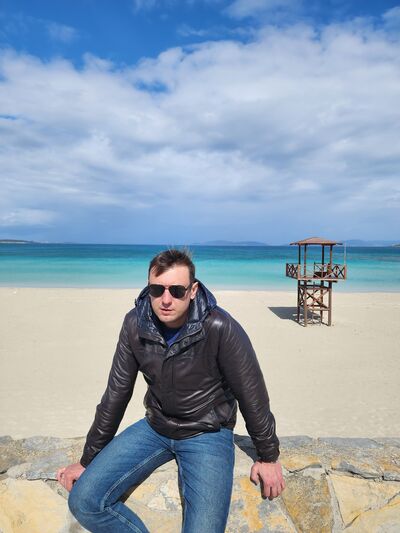  ,   Maksim, 38 ,   ,   