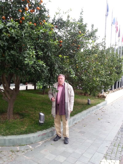  ,   Leo, 61 ,   ,   , c 