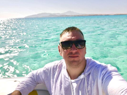  ,   Stanislav, 35 ,  