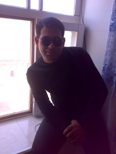 ,   Alik, 37 ,   ,   , c , 