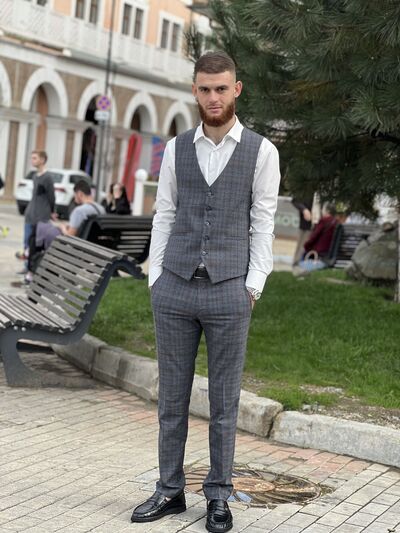  Monheim,   , 32 ,   ,   