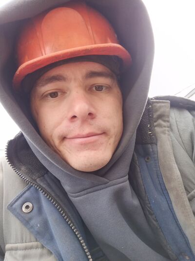  -,   Slava, 28 ,   ,   