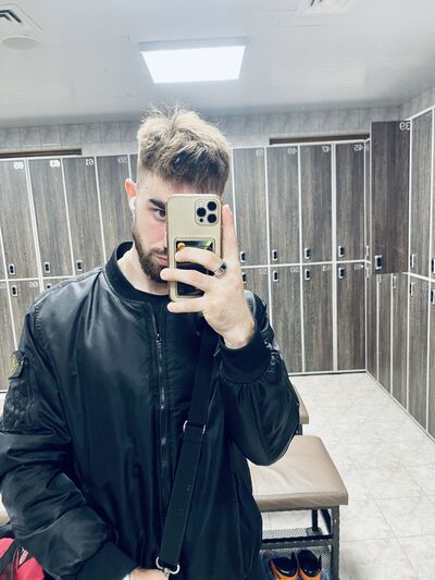  -,   Pavel, 26 ,   ,   , 