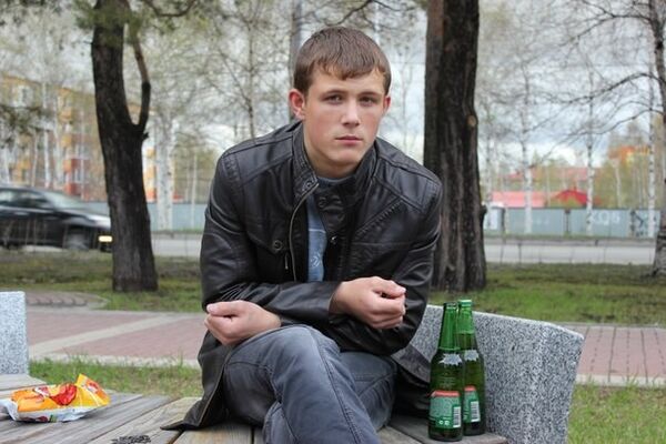  ,   Schokk, 34 ,   