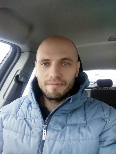  ,   Vladimir, 42 ,  