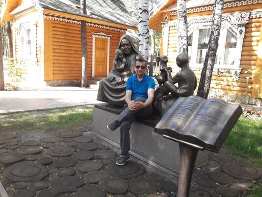  ,   Mehmet, 51 ,   ,   