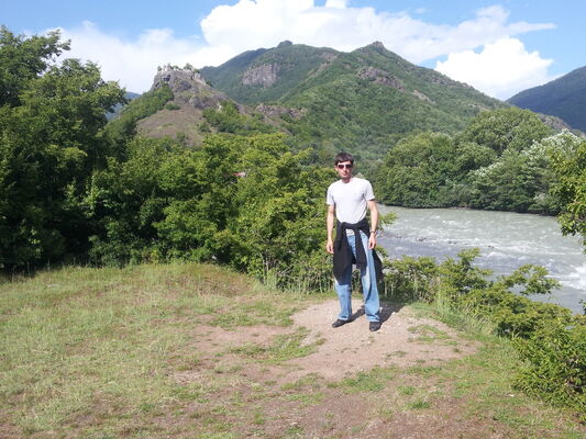  ,   Nikoloz, 37 ,   