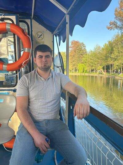  ,   Maxim, 21 ,   ,   