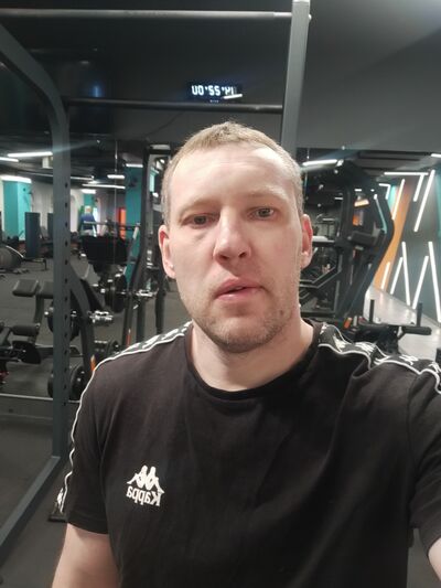  ,   Kostia, 39 ,   ,   