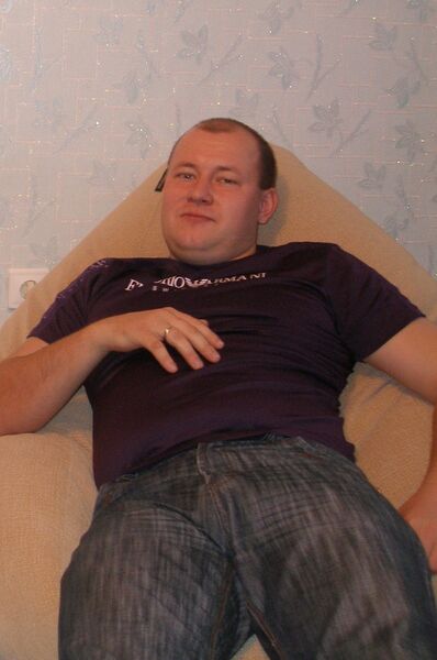  ,   Alex, 41 ,   