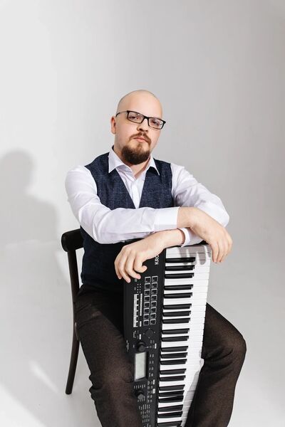  ,   Arkady, 27 ,   ,   , 