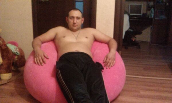  ,   Pasha, 43 ,   