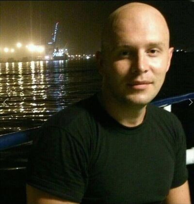  ,   Yevhen, 43 ,   ,   , c 