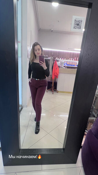  ,   Elena, 42 ,     , c 