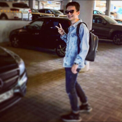  --,   , 22 ,  