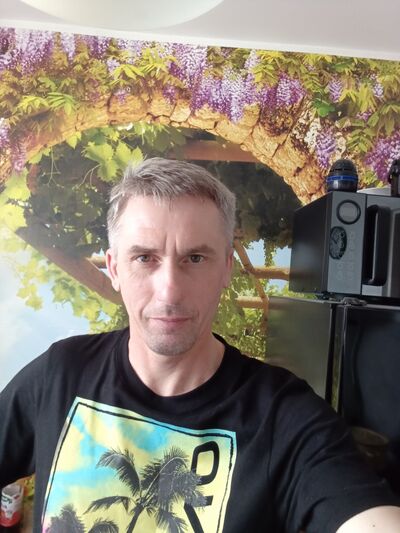  ,   Viktor, 45 ,     , c , 