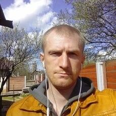  ,   Vitaliuss, 39 ,  