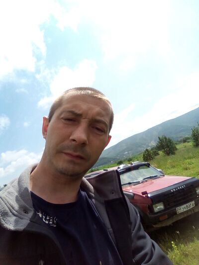  ,   Vladislav, 41 ,   ,   , c , 