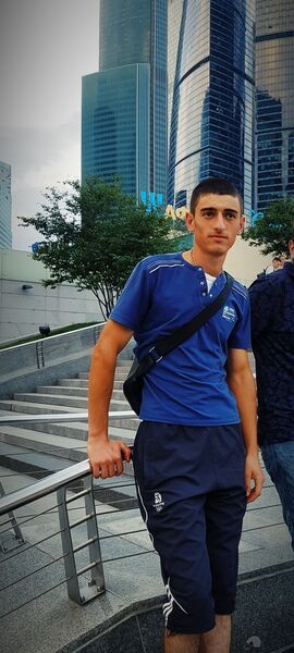  ,   Narek, 28 ,   