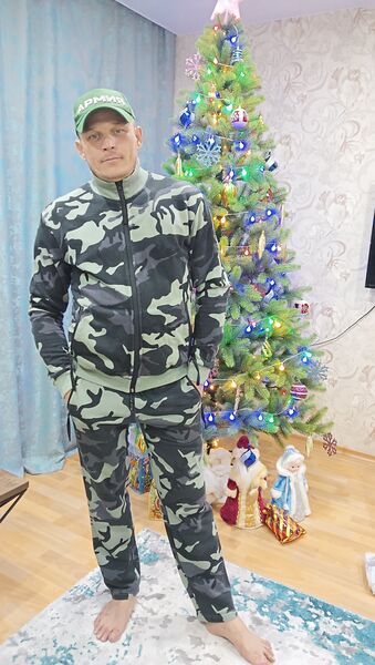  ,   Mikhail, 38 ,   ,   