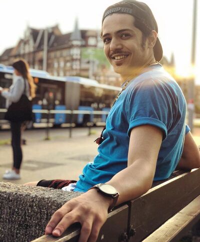  Moscow,   Amir reza, 26 ,   ,   , c 