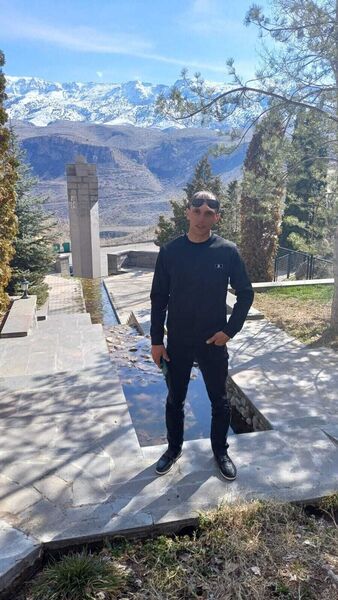  ,   Aram, 28 ,  