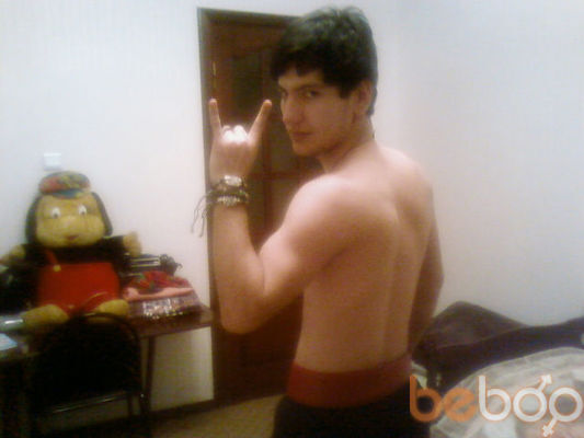  ,   Komron, 36 ,   ,   , c 