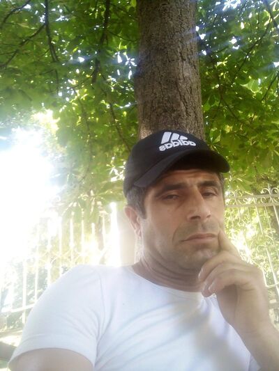  ,   David, 46 ,   c 