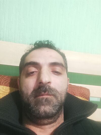  ,   Samir, 41 ,   ,   