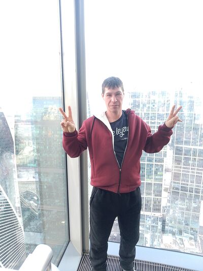  --,   Ruslan, 44 ,   ,   