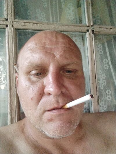  ,   Georgy, 40 ,   ,   